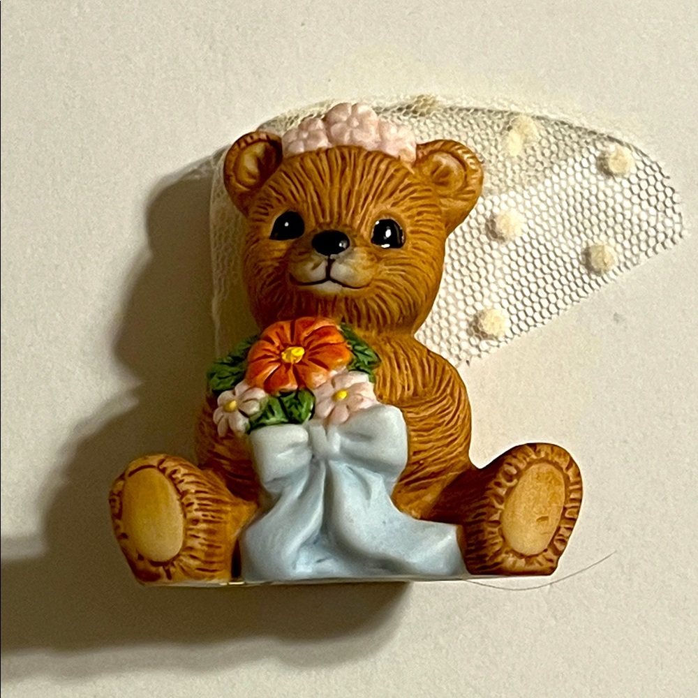 Homco Vintage Brown and White Bride 👰 Bear Figurine. NWOT